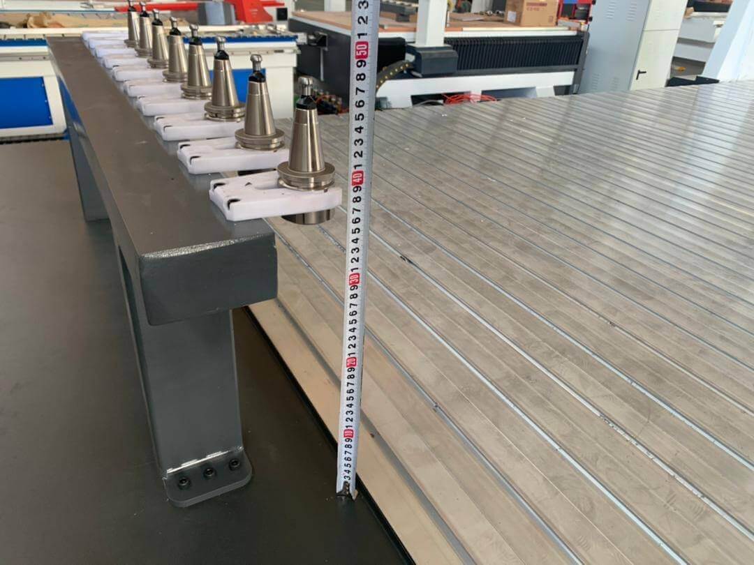 4 axis cnc router tools changer